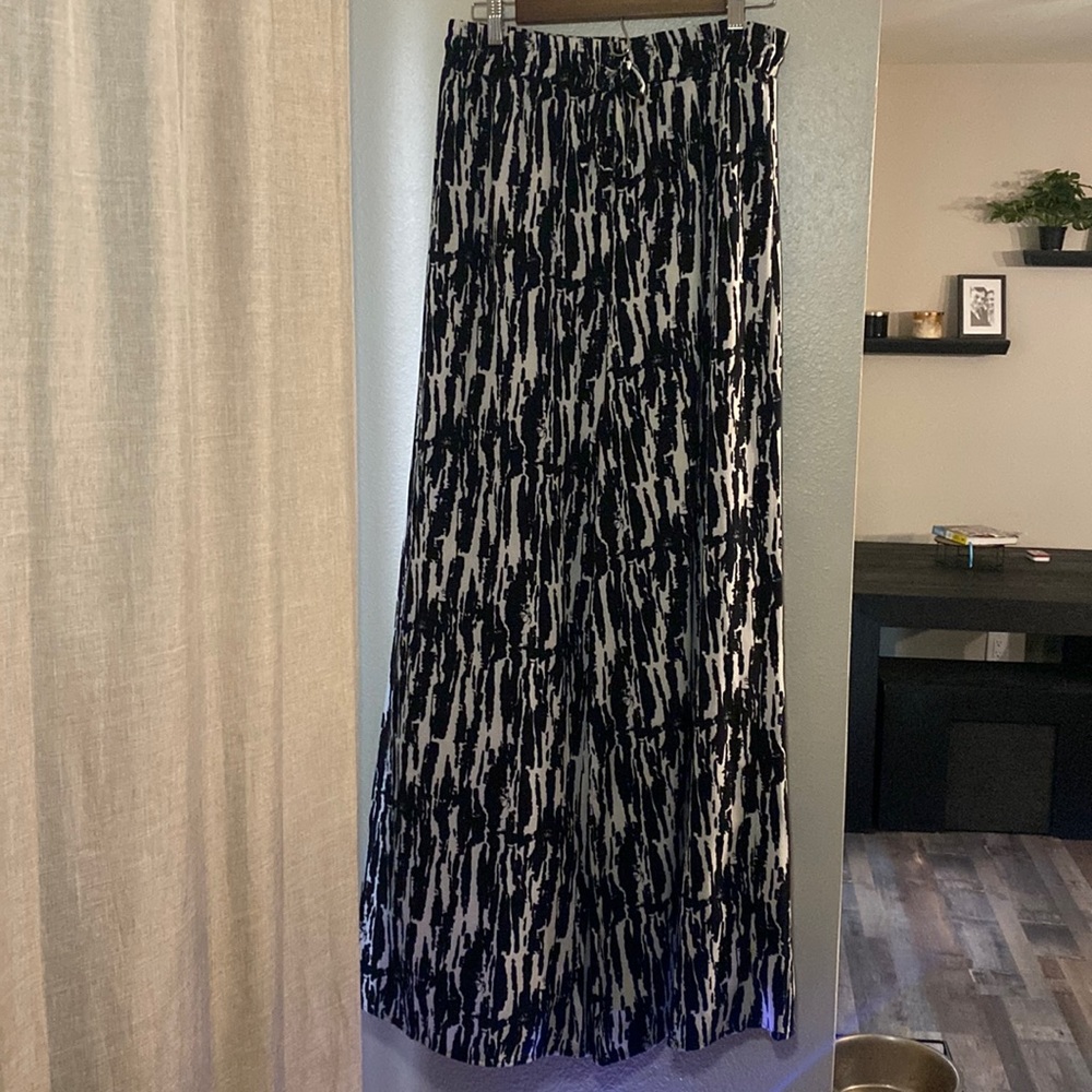 Boutique Wide-Leg Pant